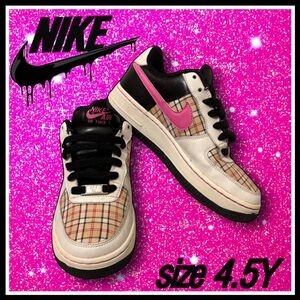rare burberry-esque patterned NIKE air force 1s low top SNEAKERS size 4.5 Y